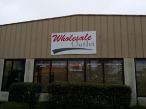 wholesale-outlet Building sign