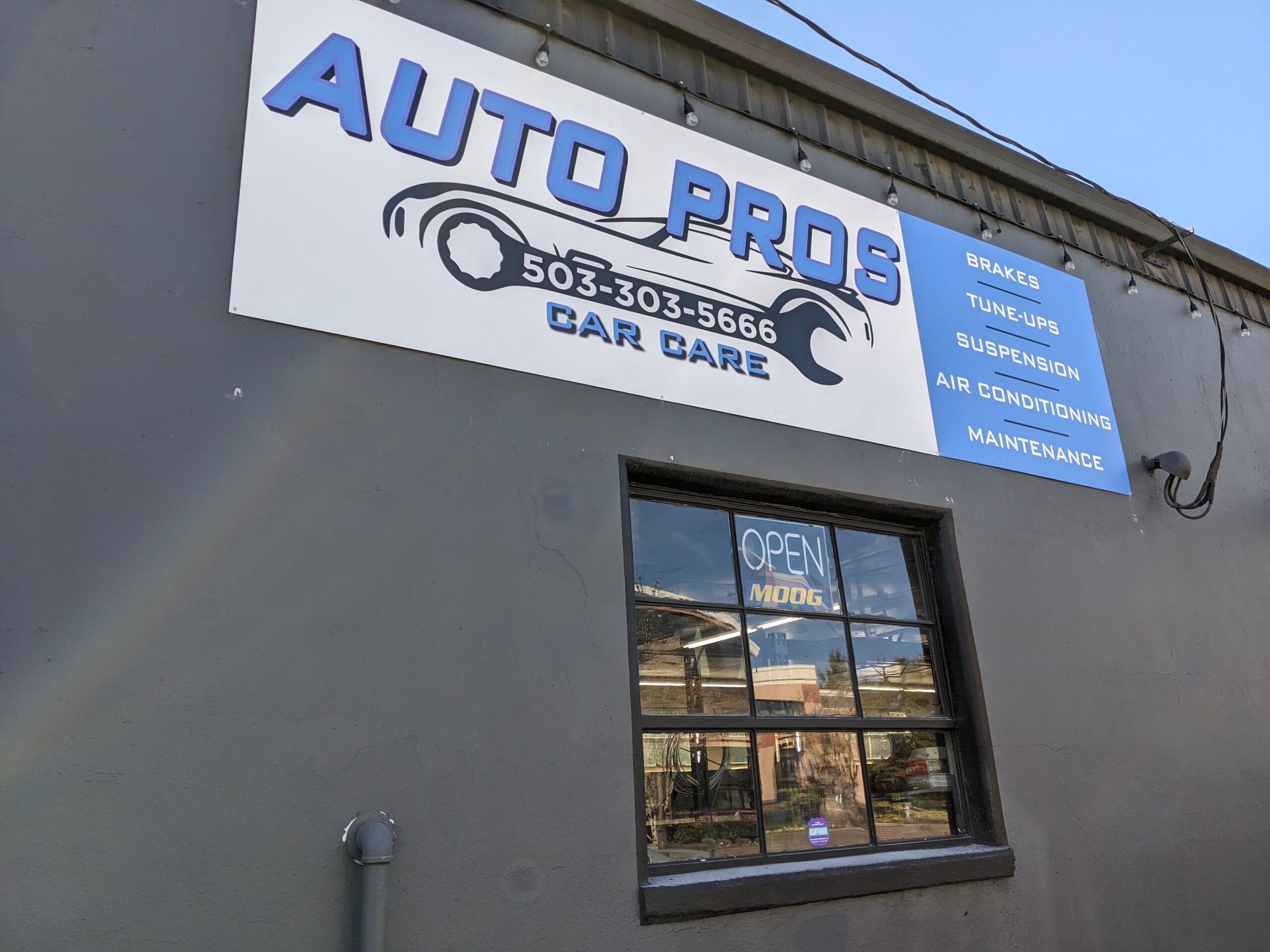 Auto Pros business signs made by OC Sign Group in Portland OR